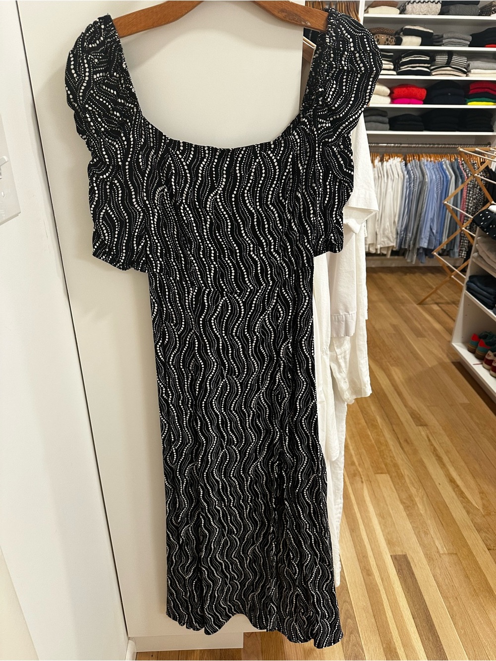 & Other Stories Black and White Wave-Print Midi Dress